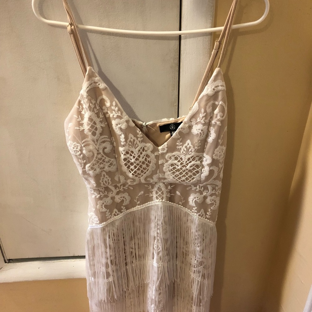 White embroidered tassel detail bodycon dress